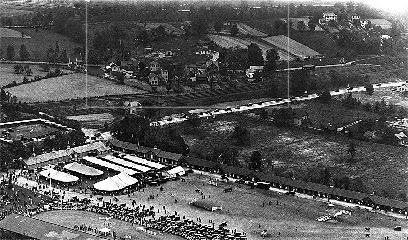 Lincoln Avenue, Devon